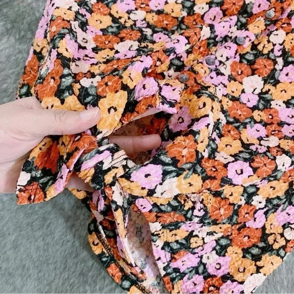 LOFT Floral Textured Button Tie Front Top - Picture 7 of 12